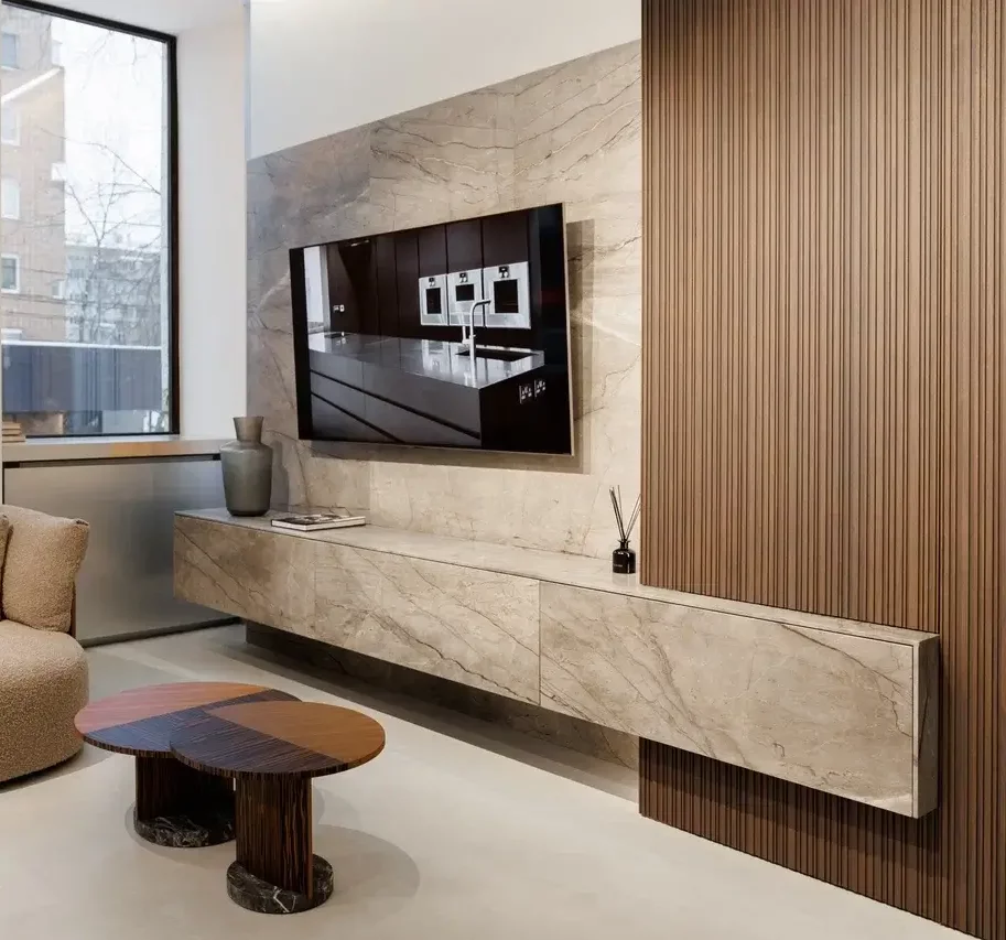 Композиция под ТВ Blade / Groove от Modulnova