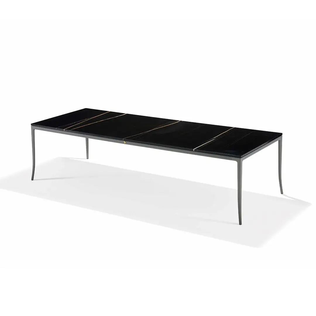 Обеденный стол Stiletto от Versace Home