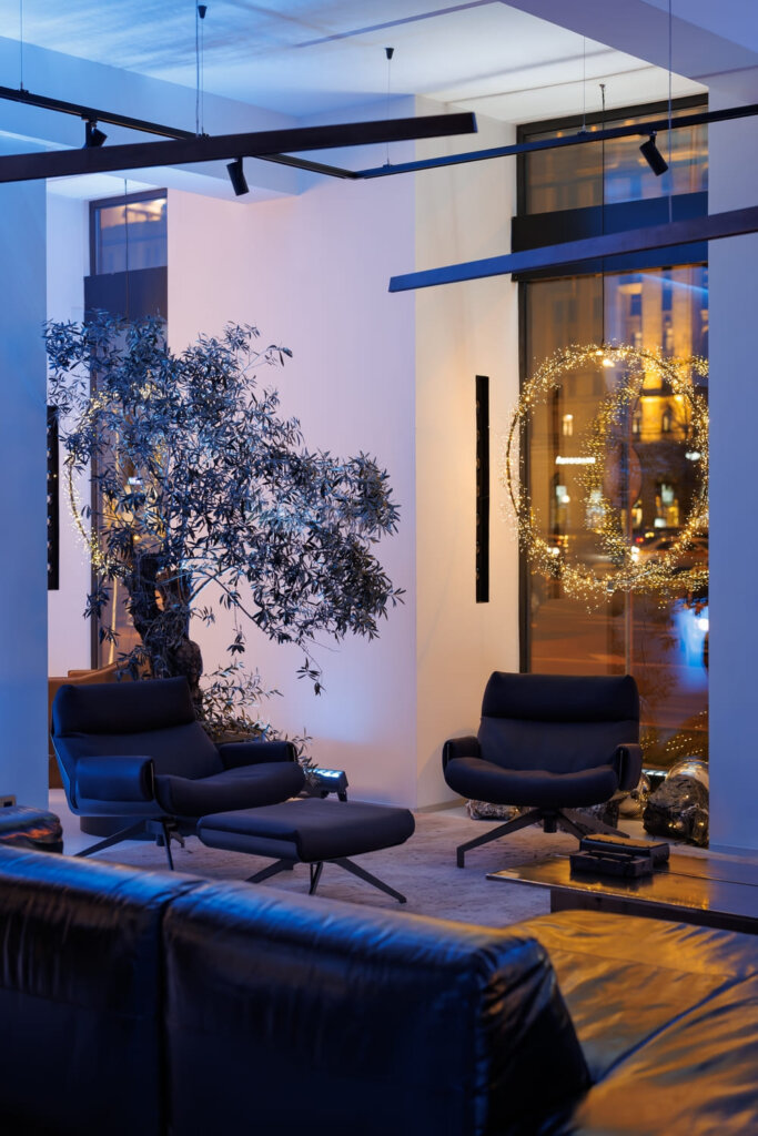 19 лет AURRUM! Праздничный вечер в салоне на Кутузовском проспекте